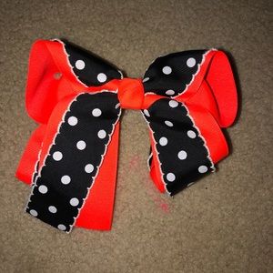 Hair bow